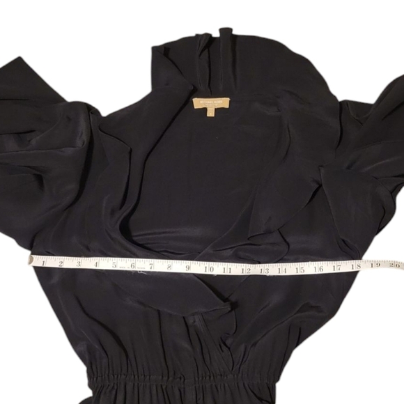 Michael Kors Collection Women’s Silk Jumpsuit Ruffle V-Neck Flutter Sleeve Black - Picture 12 of 16